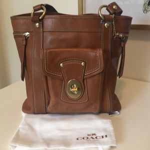 Coach turn lock tote- saddle brown leather